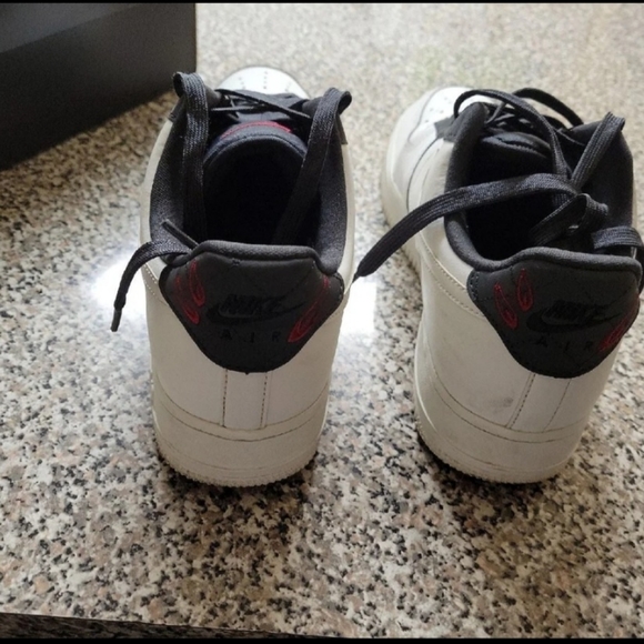 Air force - Picture 3 of 7